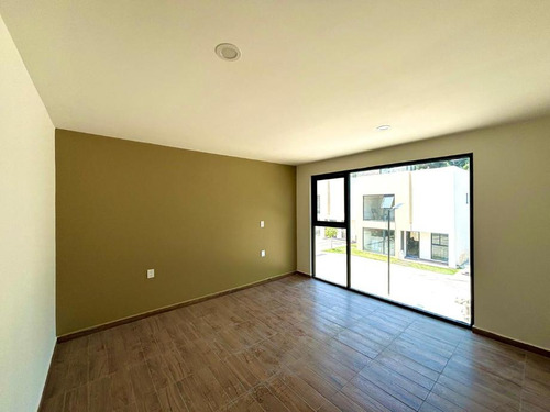 Casa En Venta En Colonia San Juan Totoltepec, Naucalpan De Juárez, Estado De México