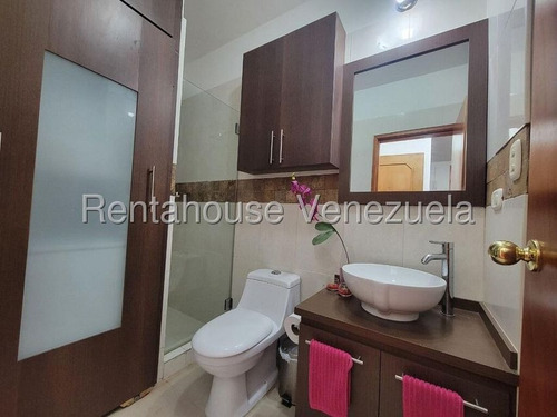 Alquiler De Comodo Apartamento, En Los Campitos. Mls 25-15359. Mjs.