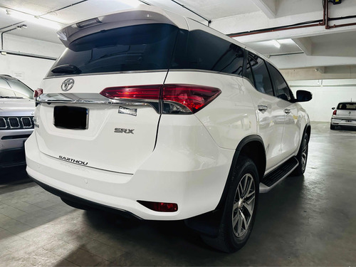 Toyota Sw4 2019 2.8 Srx 177cv 4x4 7as At