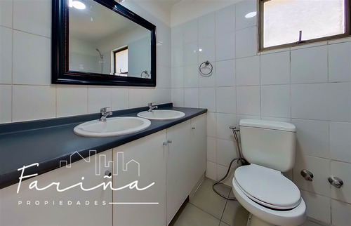 Arriendo Casa 3d, 4 Baños Y Servicio - Portones De Chicureo