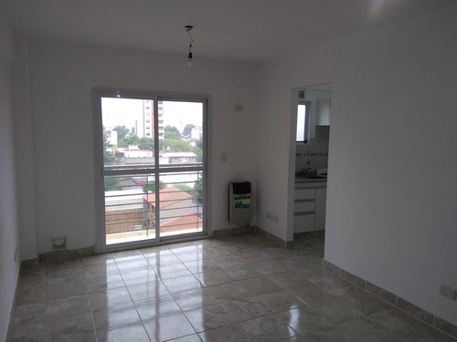 Departamento En Caseros