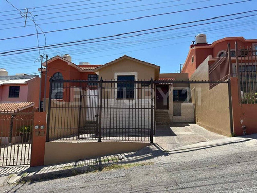 Casa En Renta Col. Campestre Washington, Chihuahua