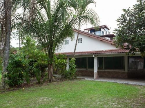 Chácara Com Excelente Espaço Com Piscina Itanhaém - Ch007