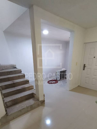 Imagen 7 de 24 de Tu Inmobiliaria Vende Town House Urbanización Villa Athenas, Sector Las Peonias Av. Atlántico Puerto Ordaz #asesoriagratuita #asesoriainmobiliaria #vendedor #pedrocastro