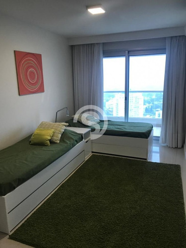 Apartamento A La Venta En Playa Brava- Ref: 970