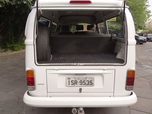 Imagem 5 de 8 de Volkswagen Kombi Std