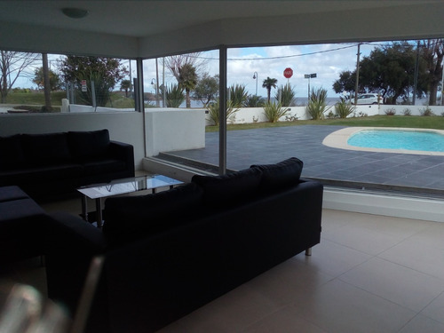 Imagen 9 de 11 de Alquiler Y Venta De Apto Con Vista Al Rio