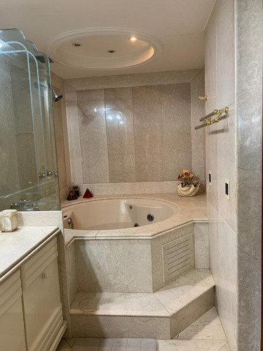 Cobertura À Venda, 3 Quartos, 2 Suítes, 3 Vagas, Barra Da Tijuca - Rio De Janeiro/rj - 24070