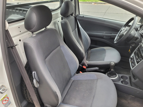 Volkswagen Saveiro 1.6 Gp Cs 101cv Aa+hd+safety