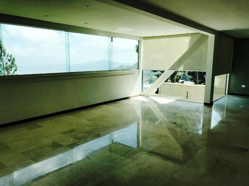 Imagen 5 de 16 de Se Vende Casa 1500m2 4h/4b/6p/ Alto Hatillo 0636