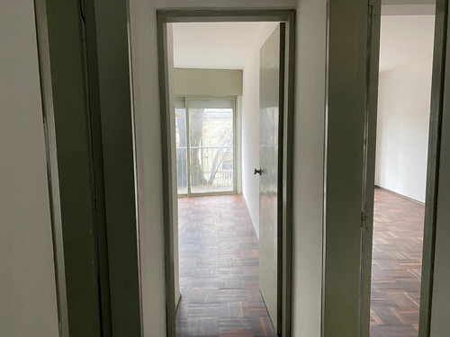 Imagen 9 de 14 de Apartamento Tipo Casa La Comercial 2 Dormitorios Azotea