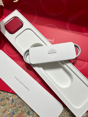 Apple Watch Series 7 Red Aluminum Case 41mm Pulseiras Extras Vermelho (Usado)