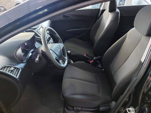 Imagem 10 de 13 de Hyundai Hb20 1.0 Unique 12v Flex 4p Manual
