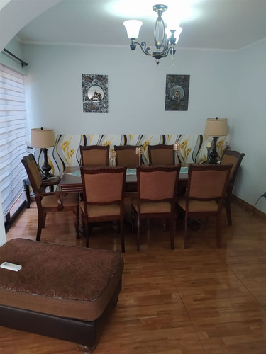 Casa En Venta De 4 Dorm. En Curicó