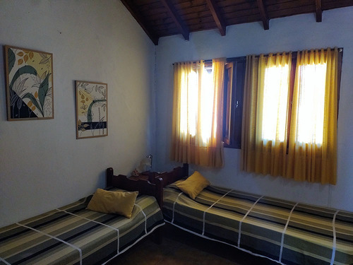 Imagen 11 de 14 de Casa De Lujo Para 7 Personas. Alquiler Temporal Villa Gesell. A Dos Cuadras Del Mar. Wifi Por Fibra + Tv.