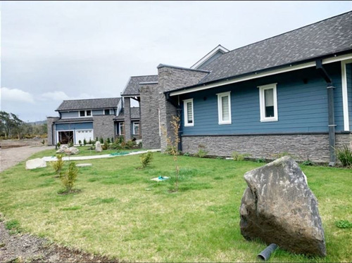 Exclusiva/ Casa Con Vista A Volcanes A Solo Pasos Del Lago