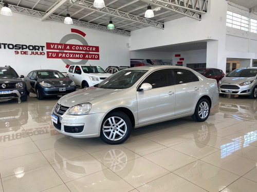 Volkswagen Vento 2.5 Luxury 170cv 2011
