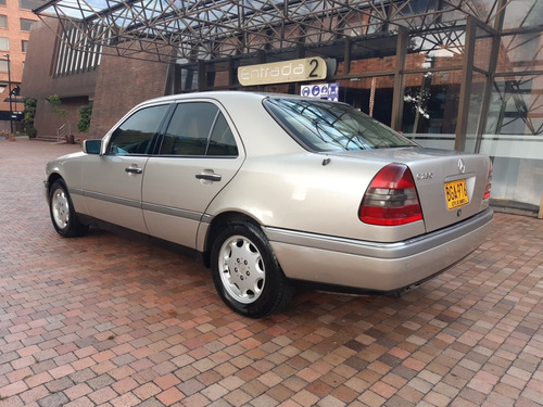 Mercedes Benz Clase C280 En Excelente Estado