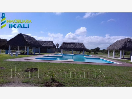 Imagen 1 de 12 de Terreno En Venta Sect Zona Playera
