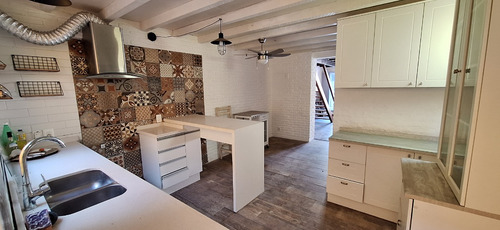 Edificio En Venta En Palermo Dos Casas Independientes Y Fondo En Padrón Único