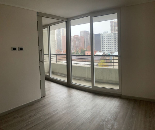 Depto Arriendo 1d1b Rauli Santa Isabel Santiago J80