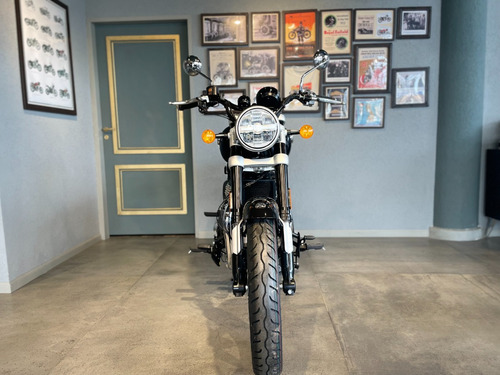 Royal Enfield Super Meteor 650