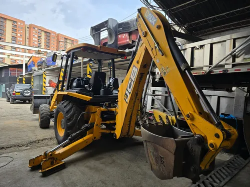 Retroexcavadora Jcb 3cx Modelo 2017 Con 3500 Horas
