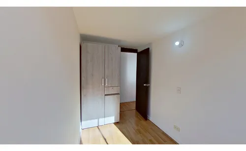 Apartamento En Venta En Los Laureles, Bosa
