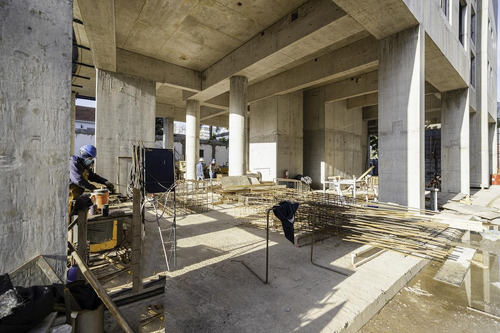 Imagen 13 de 20 de Edificio - Olivos-vias/rio