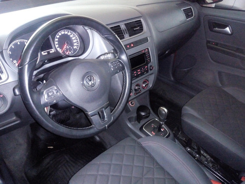Volkswagen Suran 1.6 Imotion Highline 2014
