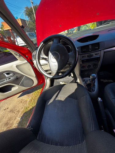 Renault Symbol 1.6 Confort