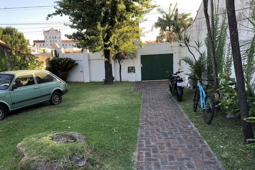 Imagen 1 de 11 de Chalet En Venta En Haedo