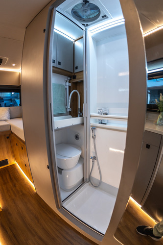 Único Motorhome Expedição Sirius 4x4 Easefour