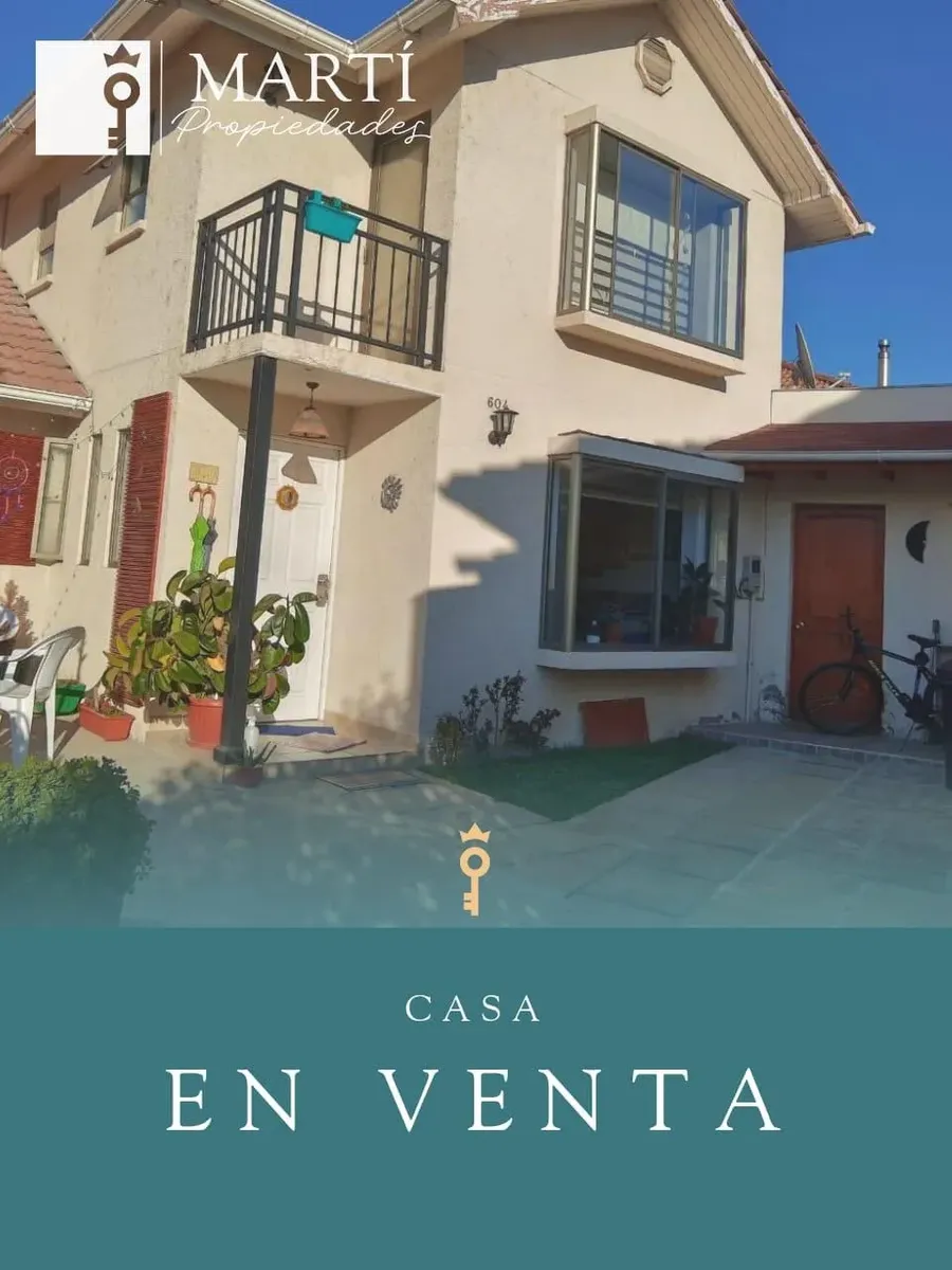Imagen 1 de 25 de Se Vende Amplia Casa Peñaflor Sector Residencial