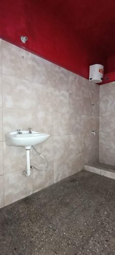 Local En Corredor Comercial De B Pueyrredon
