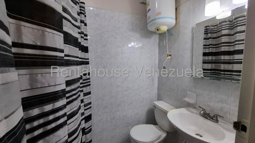 Apartamento En Alquiler En Los Mangos Con Planta Fm