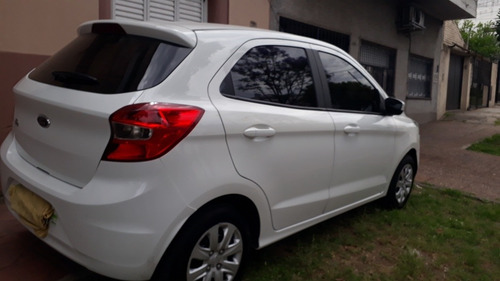 Imagen 9 de 10 de Ford Ka 2018 1.5 Se 5 P