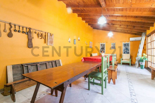 Venta De Casa 5 Ambientes En Lanús Este