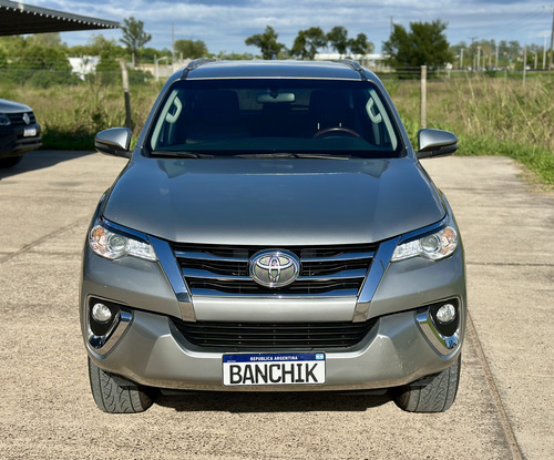 Toyota Hilux SW4 2.8 Sr 177Cv 4X4 At