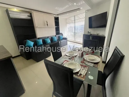 Bello Campo Mls# 25-12102 Wm