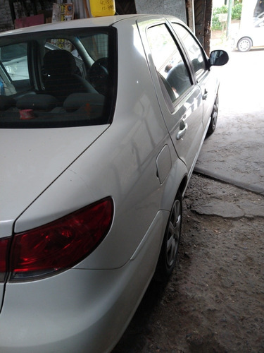 Fiat Siena 1.4 El Pack Attractive 2015