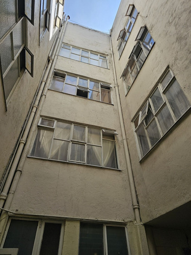 Edificio Para Remodelar Con Local Comercial