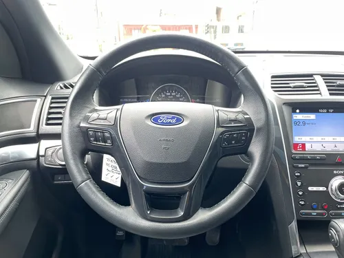 Ford Explorer 2.3 Limited 4x4