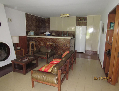 Casa En Rincón Del Indio, A 3 Cuadras Del Mar- Ref: 3115