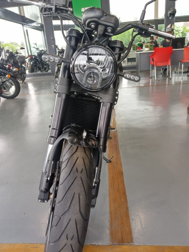 Benelli Leoncino 500