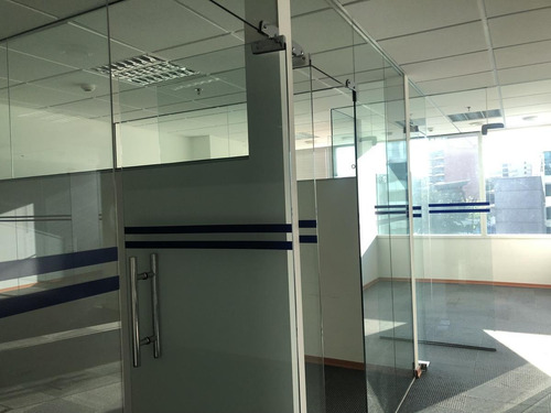 Imagen 17 de 18 de Alquiler - Venta- Oficina - World Trade Center