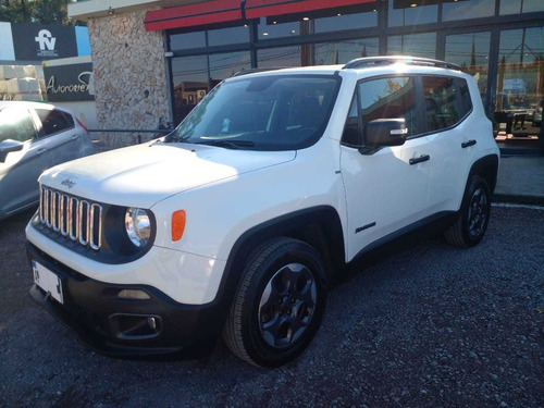 Imagen 4 de 15 de Jeep 2017 Renegade 1.8 4x2 Sport