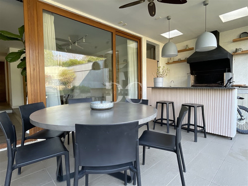 Casa En Chamisero A Pasos Alianza Francesa Chicureo Colina