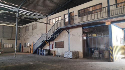 En Venta Galpón En La Victoria Sector La Chapa Zona Industrial Db 22-12781