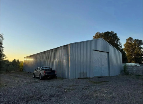 Arriendo Sitio 2.200 M2 Con Galpón 450 M2 Piso Hormigón